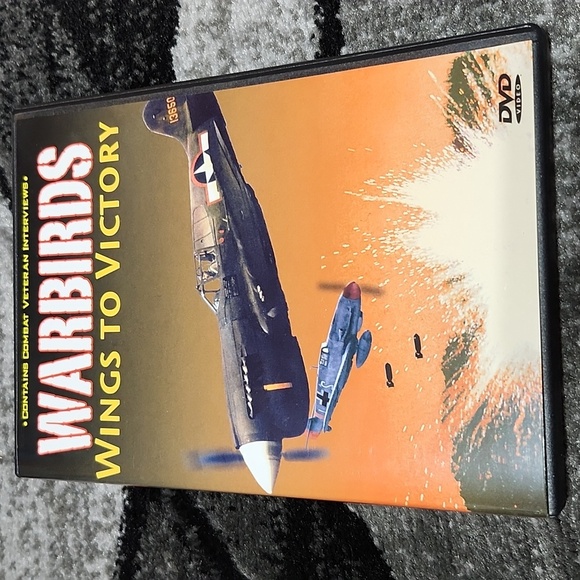 A CLASH OF EAGLES THE FIGHTERS OF WWII COLLECTOR TIN 2 DVD'S P-51 P-47 TACTICS - Picture 8 of 13